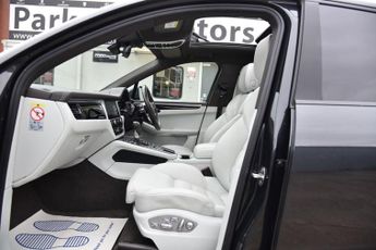 PORSCHE MACAN 3.0T V6 S SUV 5dr Petrol PDK 4WD Euro 6 (s/s) (354 ps)