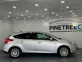FORD FOCUS 1.6 Titanium Hatchback 5dr Petrol Manual Euro 5 (125 ps)
