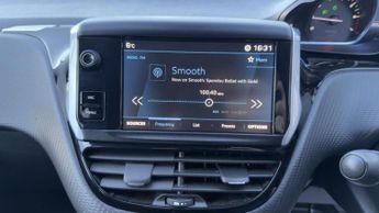 PEUGEOT 2008 AUTOMATIC 1.2 PureTech GPF Allure SUV 5dr Petrol EAT Euro 6 (s/s