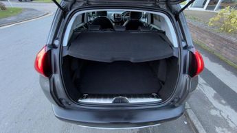 PEUGEOT 2008 AUTOMATIC 1.2 PureTech GPF Allure SUV 5dr Petrol EAT Euro 6 (s/s