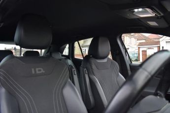 VOLKSWAGEN ID4 ID4 181 Pro 77kWh Life SUV 5dr Electric Auto (174 ps) INCLUDES B