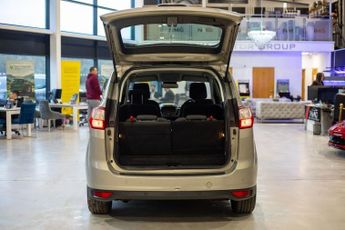 FORD GRAND C-MAX 1.5 TDCi Titanium MPV 5dr Diesel Powershift Euro 6 (s/s) (Nav) (