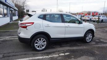 NISSAN QASHQAI 1.2 DIG-T Acenta SUV 5dr Petrol Manual 2WD Euro 5 (s/s) (115 ps)