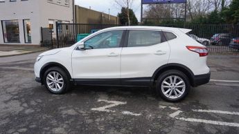 NISSAN QASHQAI 1.2 DIG-T Acenta SUV 5dr Petrol Manual 2WD Euro 5 (s/s) (115 ps)