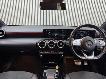 MERCEDES-BENZ A-CLASS 2.0 A200d AMG Line (Executive) Hatchback 5dr Diesel 8G-DCT Euro 