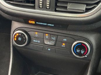 FORD FIESTA 1.0T EcoBoost GPF Zetec Hatchback 3dr Petrol Manual Euro 6 (s/s)