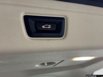 BMW 3 SERIES 2.0 330e 12kWh Sport Pro Touring 5dr Petrol Plug-in Hybrid Auto 