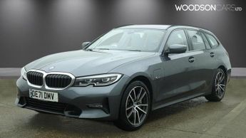 BMW 3 SERIES 2.0 330e 12kWh Sport Pro Touring 5dr Petrol Plug-in Hybrid Auto 