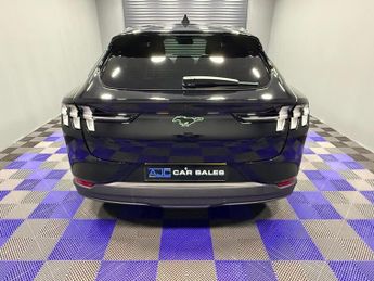 FORD MUSTANG MACH-E Standard Range 70kWh SUV 5dr Electric Automatic (269 ps)