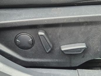 FORD FOCUS 1.5 EcoBlue ST-Line X Estate 5dr Diesel Auto Euro 6 (s/s) (120 p