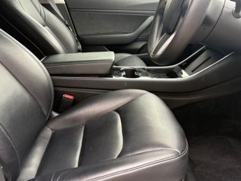 TESLA Model 3 Standard Range Plus Saloon 4dr Electric Auto RWD 