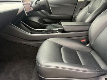 TESLA Model 3 Standard Range Plus Saloon 4dr Electric Auto RWD 