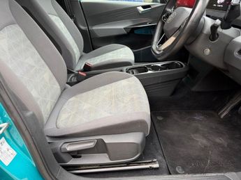 VOLKSWAGEN ID.3 Pro Performance 58kWh Life Hatchback 5dr Electric Auto
