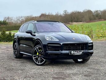 PORSCHE CAYENNE 3.0 Cayenne V6 Platinum Edition E-Hybrid A 4WD 5dr