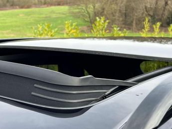 PORSCHE CAYENNE 3.0 Cayenne V6 Platinum Edition E-Hybrid A 4WD 5dr