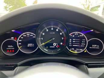 PORSCHE CAYENNE 3.0 Cayenne V6 Platinum Edition E-Hybrid A 4WD 5dr