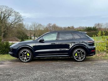 PORSCHE CAYENNE 3.0 Cayenne V6 Platinum Edition E-Hybrid A 4WD 5dr