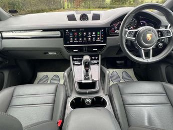 PORSCHE CAYENNE 3.0 Cayenne V6 Platinum Edition E-Hybrid A 4WD 5dr