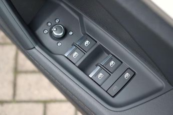 AUDI A3 1.5 TFSI 35 S LINE SPORTBACK