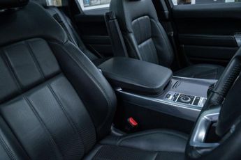 LAND ROVER RANGE ROVER SPORT 3.0 SD V6 HSE SUV 5dr Diesel Auto 4WD Euro 6 (s/s) (306 ps)