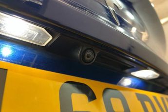 TESLA Model 3 Standard Range Plus Saloon 4dr Electric Auto RWD (241 bhp) Panor