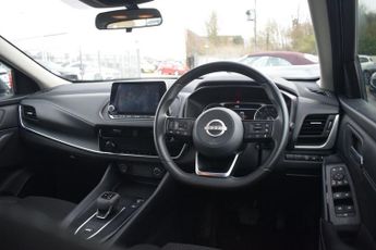 NISSAN QASHQAI 1.3 DIG-T MHEV Acenta Premium SUV 5dr Petrol Hybrid XTRON Euro 6