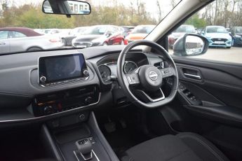 NISSAN QASHQAI 1.3 DIG-T MHEV Acenta Premium SUV 5dr Petrol Hybrid XTRON Euro 6