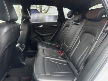 AUDI Q5 2.0 TDI S line Plus SUV 5dr Diesel S Tronic quattro Euro 6 (s/s)