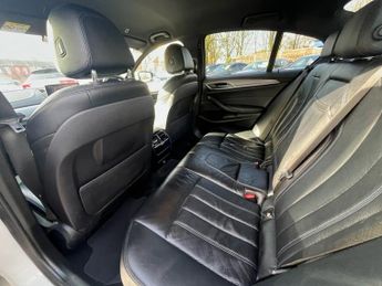 BMW 5 SERIES 2.0 520d M Sport Saloon 4dr Diesel Auto xDrive Euro 6 (s/s) (190