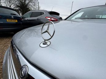 MERCEDES-BENZ C-CLASS 2.1 C220 CDI BlueEfficiency SE Saloon 4dr Diesel G-Tronic+ Euro 