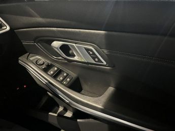 BMW 3 SERIES 2.0 330e 12kWh M Sport Touring 5dr Petrol Plug-in Hybrid Auto Eu