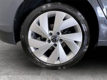 VOLKSWAGEN GOLF 2.0 TDI Style Hatchback 5dr Diesel DSG Euro 6 (s/s) (150 ps)