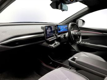 RENAULT MEGANE E-TECH 60kWh iconic Hatchback 5dr Electric Auto (optimum charge) (220 p