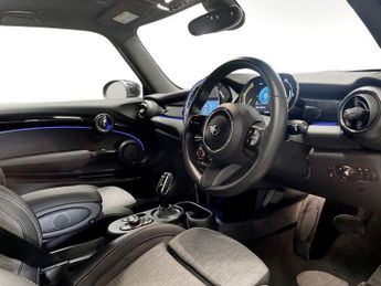 MINI Electric Hatch Cooper SE 32.6kWh Level 2 Hatchback 3dr Electric Auto (184 ps)