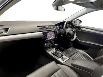 SKODA SUPERB 2.0 TDI SE Technology Hatchback 5dr Diesel DSG Euro 6 (s/s) (150