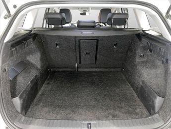 SKODA ENYAQ 62kWh 60 SUV 5dr Electric Auto (179 ps)