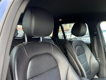 MERCEDES-BENZ GLC 2.1 GLC220d AMG Line G-Tronic 4MATIC Euro 6 (s/s) 5dr