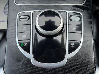 MERCEDES-BENZ GLC 2.1 GLC220d AMG Line G-Tronic 4MATIC Euro 6 (s/s) 5dr