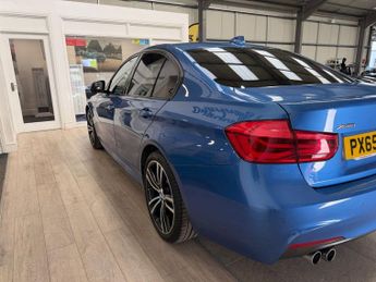 BMW 3 SERIES 3.0 335d M Sport Saloon 4dr Diesel Auto xDrive Euro 6 (s/s) (313
