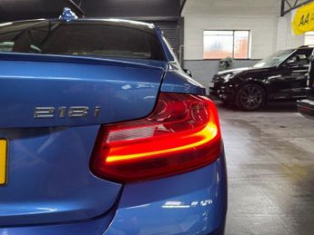 BMW 2 SERIES 1.5 218i M Sport Coupe 2dr Petrol Auto Euro 6 (s/s) (136 ps)
