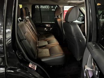 LAND ROVER DISCOVERY 4 3.0 SD V6 HSE SUV 5dr Diesel Auto 4WD Euro 6 (s/s) (256 bhp)