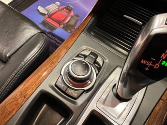 BMW X5 3.0 30d SE SUV 5dr Diesel Steptronic xDrive Euro 5 (245 ps)