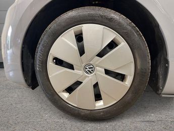 VOLKSWAGEN ID.3 Pro Performance 58kWh Life Hatchback 5dr Electric Auto (204 ps)