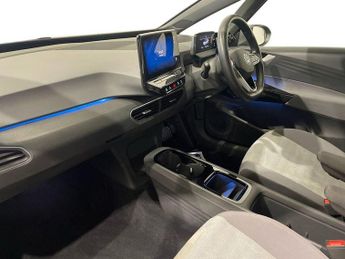 VOLKSWAGEN ID.3 Pro Performance 58kWh Life Hatchback 5dr Electric Auto (204 ps)