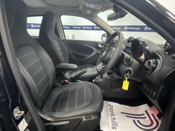 SMART FORFOUR 0.9T Prime (Premium Plus) Hatchback 5dr Petrol Twinamic Euro 6 (