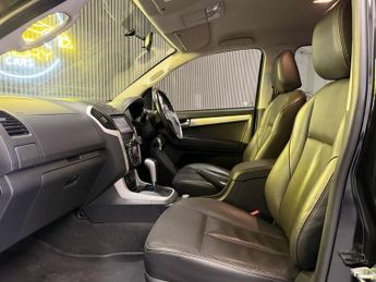 ISUZU D-MAX 2.5 TD AT35 Arctic Trucks Pickup 4dr Diesel Automatic 4x4 (220 g