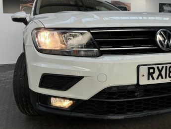 VOLKSWAGEN TIGUAN 2.0 TDI SE Navigation SUV 5dr Diesel DSG 4Motion Euro 6 (s/s) (1