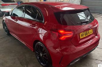 MERCEDES-BENZ A-CLASS 2.1 A200d AMG Line (Premium) Hatchback 5dr Diesel 7G-DCT Euro 6 