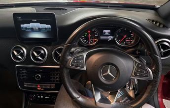 MERCEDES-BENZ A-CLASS 2.1 A200d AMG Line (Premium) Hatchback 5dr Diesel 7G-DCT Euro 6 