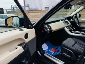 LAND ROVER RANGE ROVER SPORT 3.0 V6 HSE Dynamic SUV 5dr Petrol Auto 4WD Euro 6 (s/s) (340 ps)